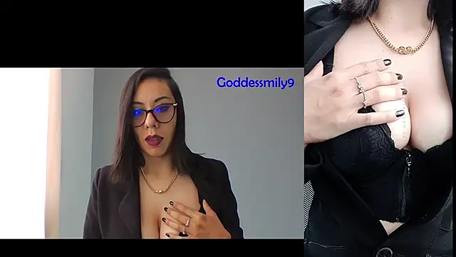 GODDESSMILY's cam snapshot