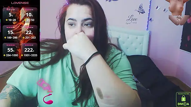 Kiara_Flame's cam snapshot