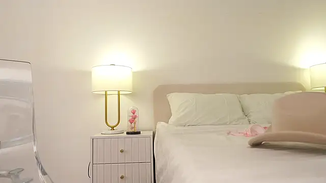 Peopleneedlove144 live sex cam