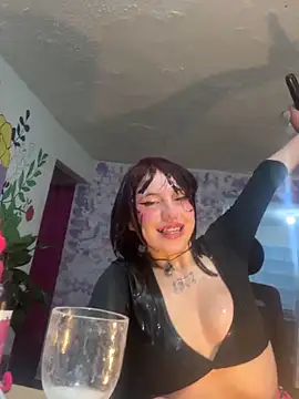 Kitty_Melodi live sex cam