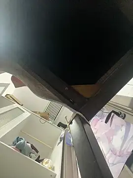 Cheating-wife's cam snapshot