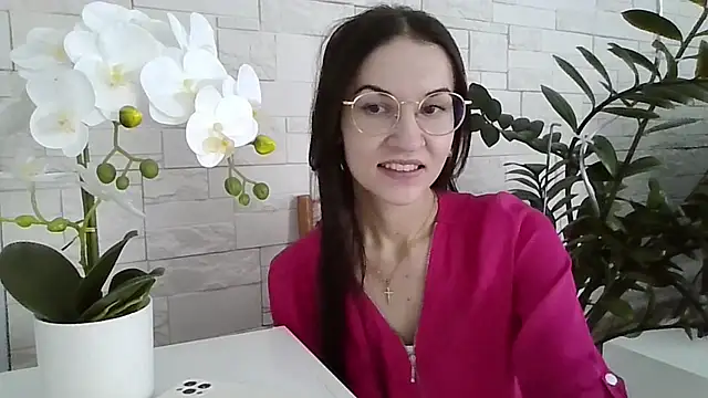 JuliaLovely's cam snapshot