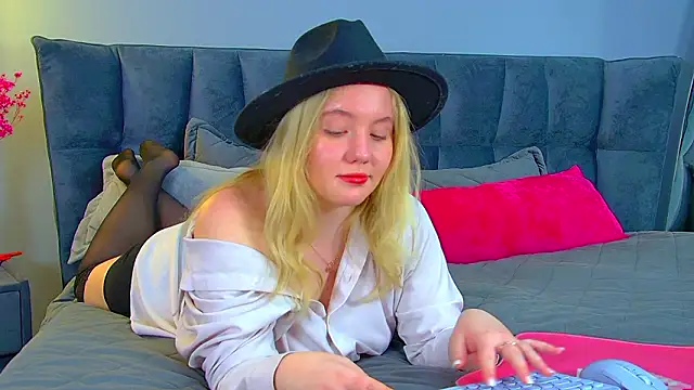 EmilyEvanse's cam snapshot