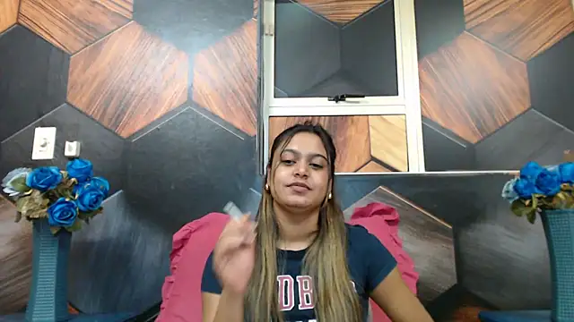 indianclassic18's cam snapshot