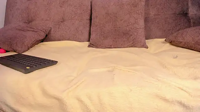 violet_77711 live sex cam