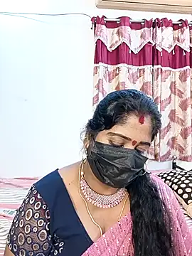 tamil-aunt's cam snapshot