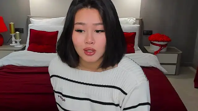 Brunette_Charm's cam snapshot