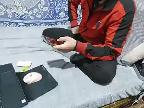 yazin19 live sex cam