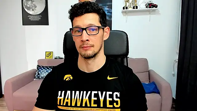 BrutusK08 live sex cam