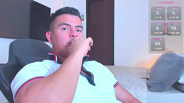 RJBarto live sex cam