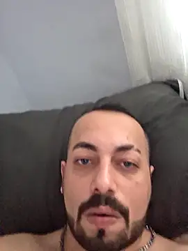 Uzunaletli35 live sex cam