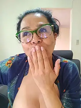 naughty_doll_horny live sex cam