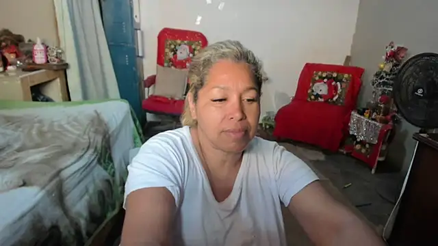 anubys_godes live sex cam