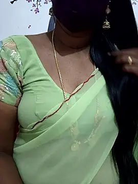 Tamil_Meera12's cam snapshot