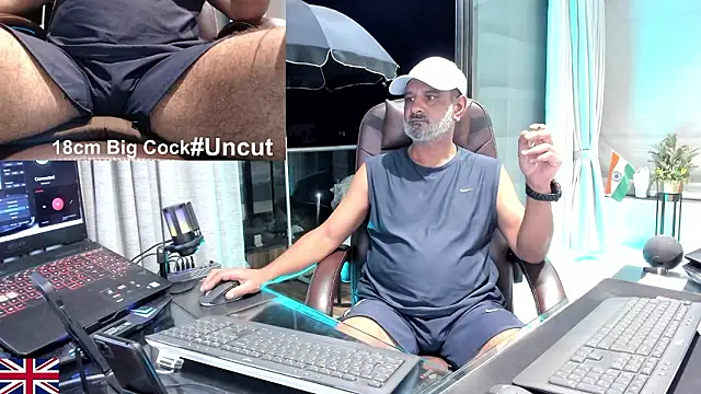 OnlineBossUK live sex cam