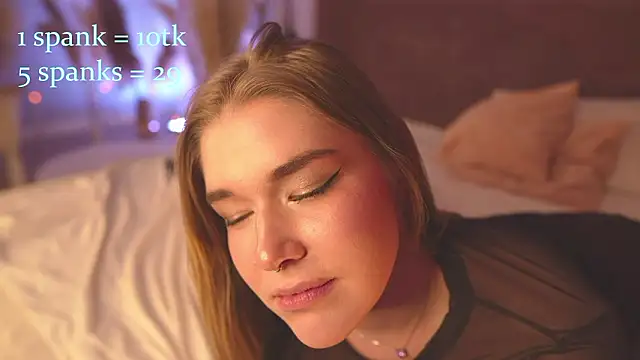 Smiley_Mia live sex cam