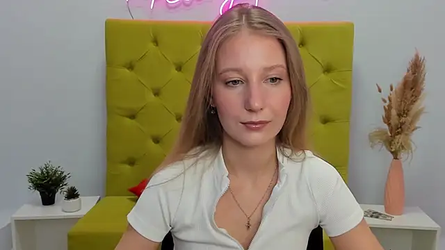 LolaWilsons live sex cam