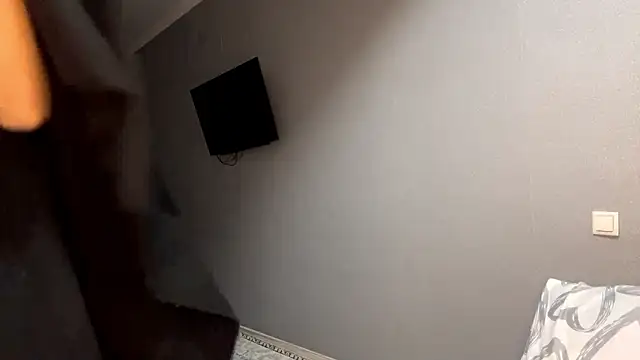 Ur_neighbor_Kira live sex cam