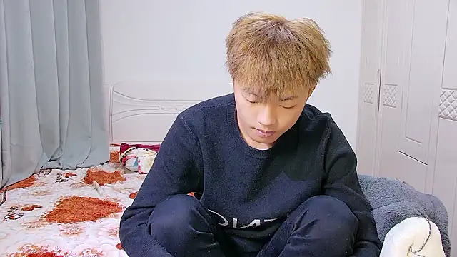 Chocolates-001 live sex cam