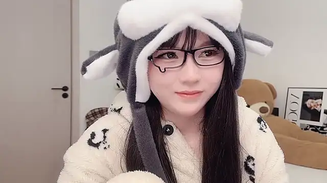 lnua-lnua's cam snapshot