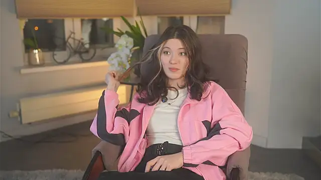 EleniRoeber's cam snapshot