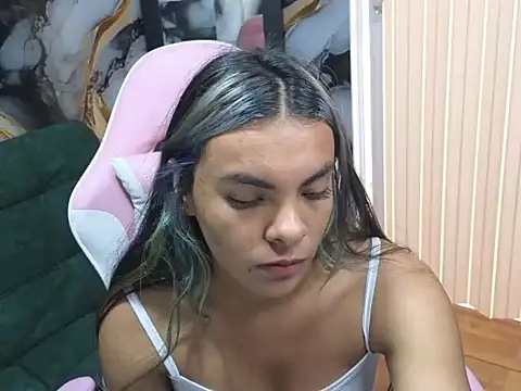 _cristal45's cam snapshot