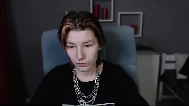 guitarandangell's cam snapshot