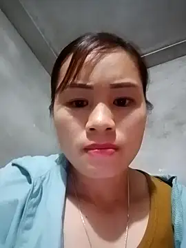 l_kiss's cam snapshot