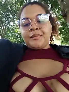 AdinaSkaly's cam snapshot