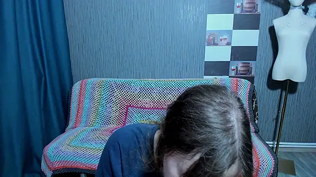 pa1e_pr1ncess's cam snapshot