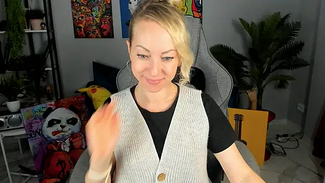 LylithSkye's cam snapshot