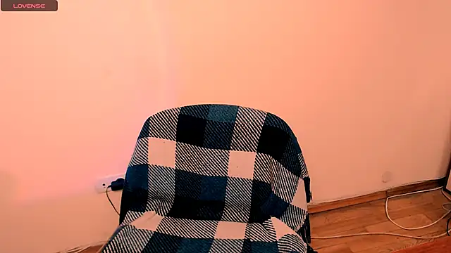 Felliciya's cam snapshot