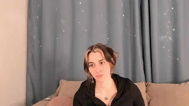 JackiYoss's cam snapshot