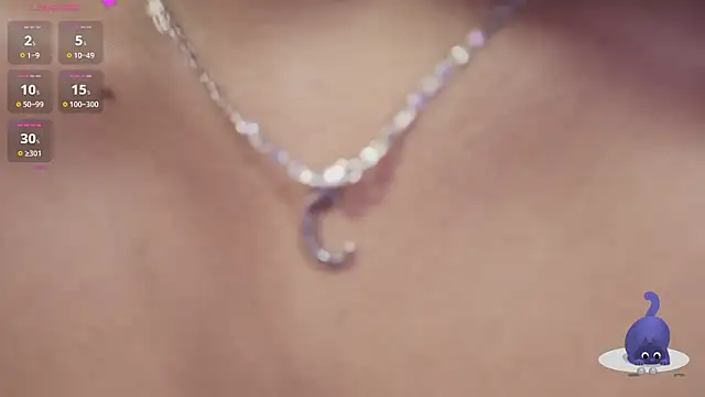 ZURY_TAY's cam snapshot