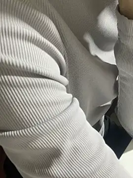 Mina048's cam snapshot