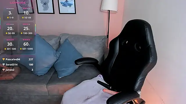 Jenniekim_18's cam snapshot