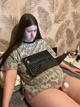 Lis_Kollen live sex cam