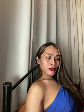 RomanticPearlTS live sex cam