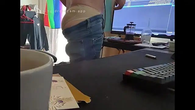 LovelyMeli live sex cam