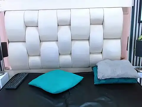 William_Lewis's cam snapshot