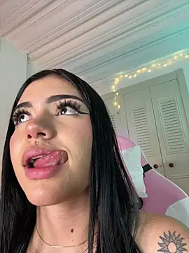 VioletEvanzz live sex cam