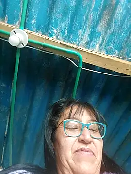 clarita_01's cam snapshot