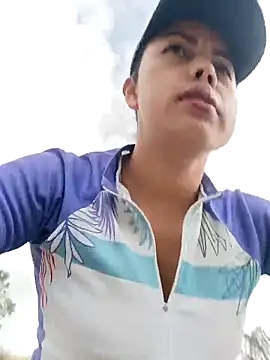 _andrea30 live sex cam