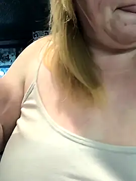 jusichka's cam snapshot