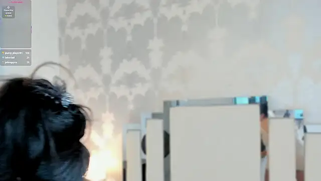 Miliaangeles's cam snapshot