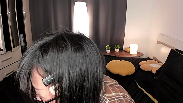 _molly_molly_molly_'s cam snapshot