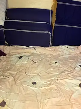 After-hours-angel's cam snapshot