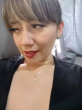 tata_sanz_ live sex cam