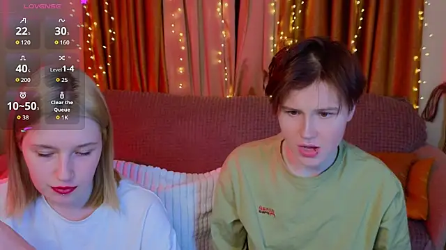 Girls_Fingers live sex cam