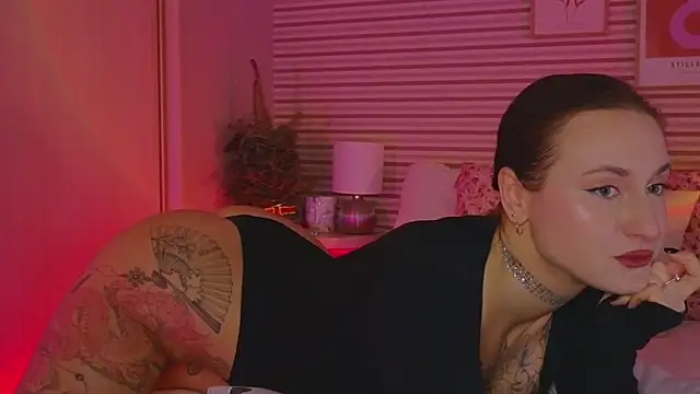 Lilii_villi's cam snapshot